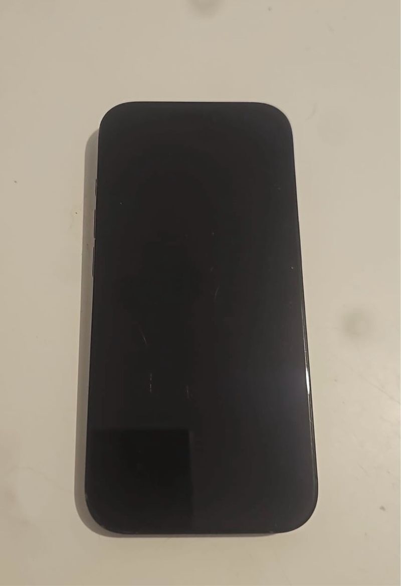 iPhone 16 Pro
