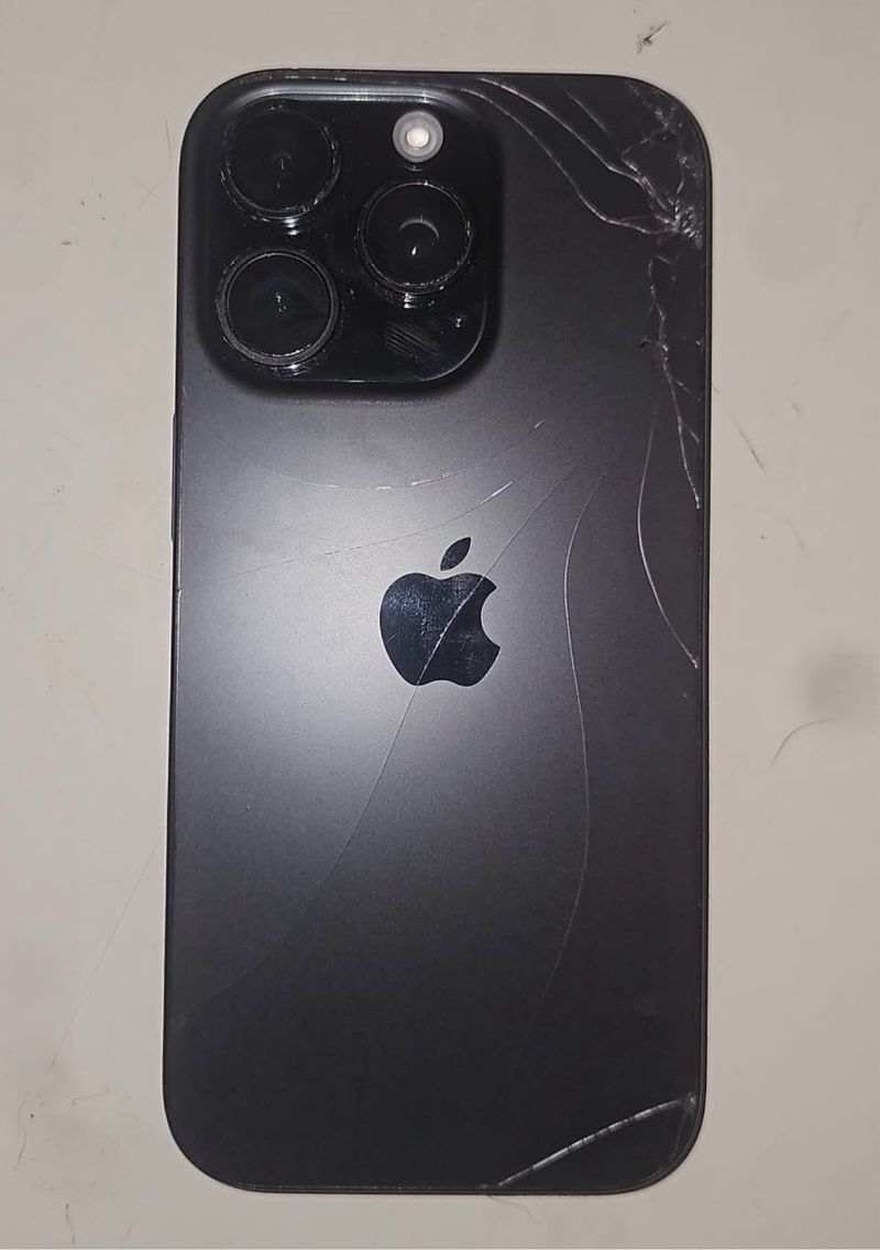 iPhone 16 Pro afbeelding 2