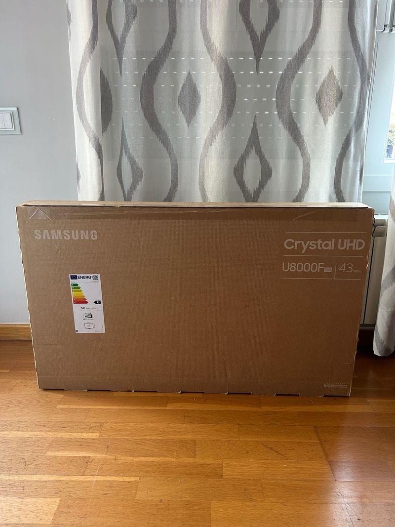 TV Samsung U8000F UHD 43