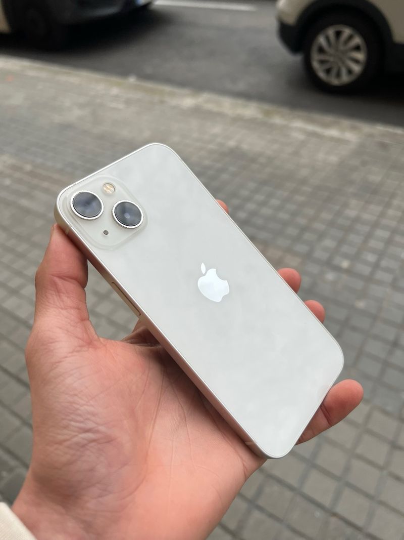 iPhone 13 128gb seminuevo