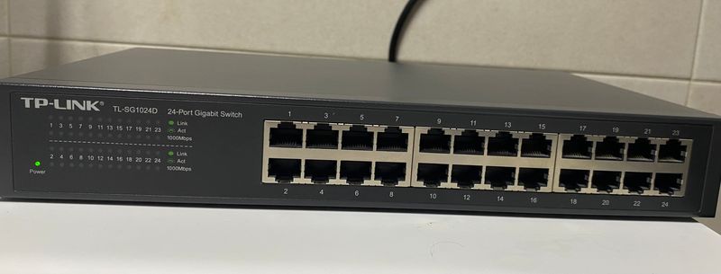 TP-Link TL-SG1024D Switch Gigabit 24 Puertos