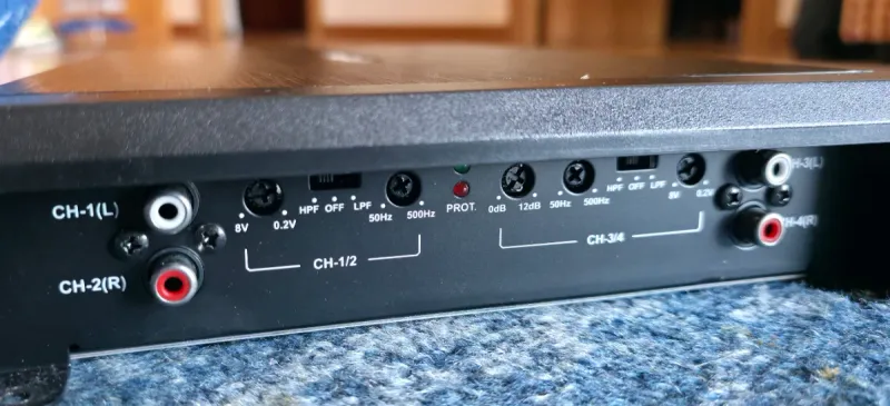 Amplificador 4 canales Alpine BBX-F1200 600W afbeelding 3