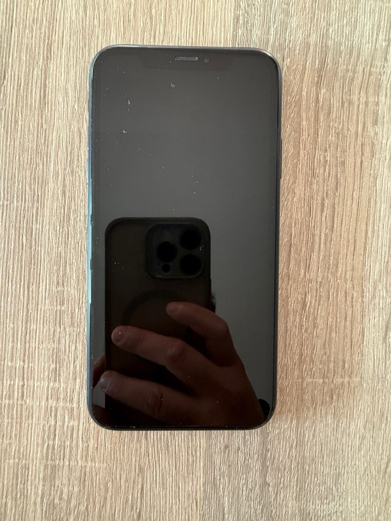 iPhone XR 64GB Negro afbeelding 2