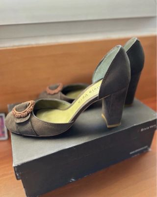 Zapatos tacón Silvia Vera Talla 39