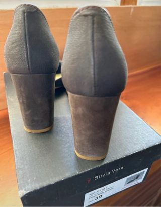 Zapatos tacón Silvia Vera Talla 39