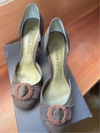 Zapatos tacón Silvia Vera Talla 39