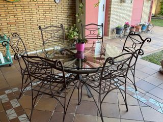 Mesa y 4 Sillas Hierro Rústico Cristal