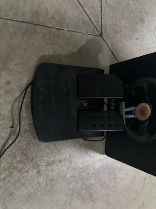 Volante Krom K-Wheel PC/Xbox One/PS3/PS4