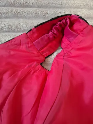 Vestido Negro y Rosa Encaje