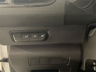 Renault Kangoo Furgón Mampara Pivotante