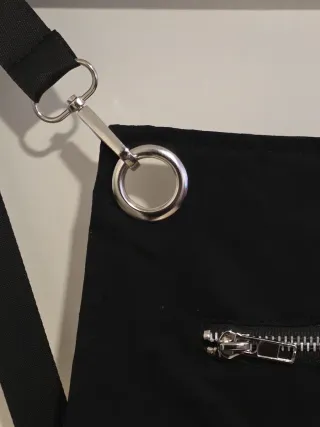 Peto negro talla S nuevo