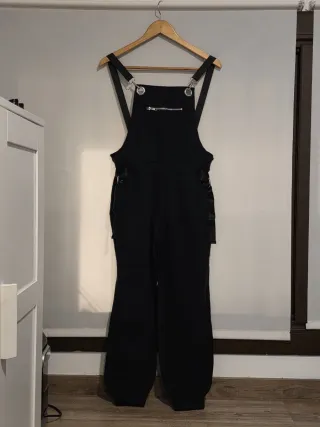 Peto negro talla S nuevo