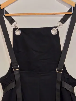 Peto negro talla S nuevo