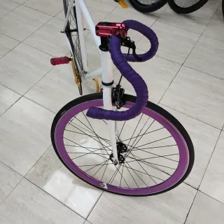 Bici Urbana Fixie Blanca Ruedas Moradas