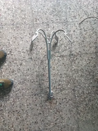 Rezón de pesca. Ancla para barco