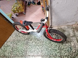 Bicicleta Monty roja