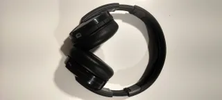 Cascos Peugeot Focal Negro
