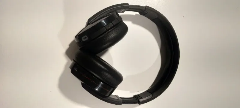 Cascos Peugeot Focal Negro afbeelding 3