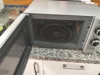 Microondas Orbegozo con Grill