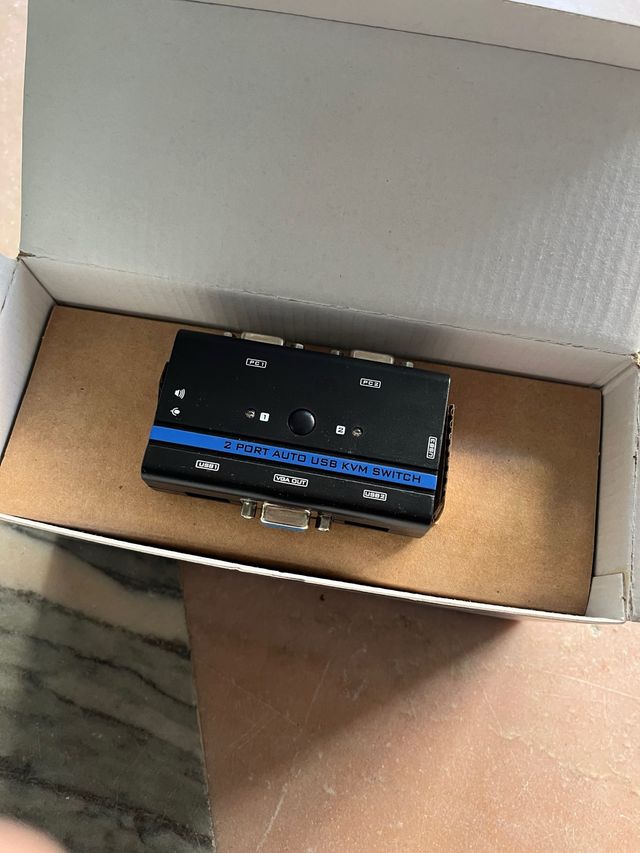 Conmutador KVM USB 2 Puertos Nuevo
