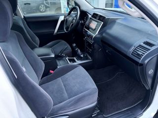 Toyota Land Cruiser 2.8 D-4D GX