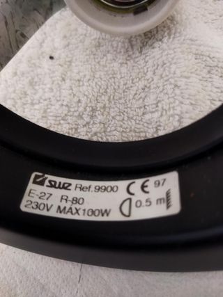 2 Soportes Empotrables Negros