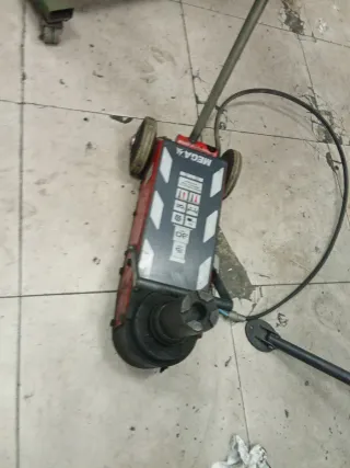 Gato oleo Neumático mega 30-15 toneladas portatil