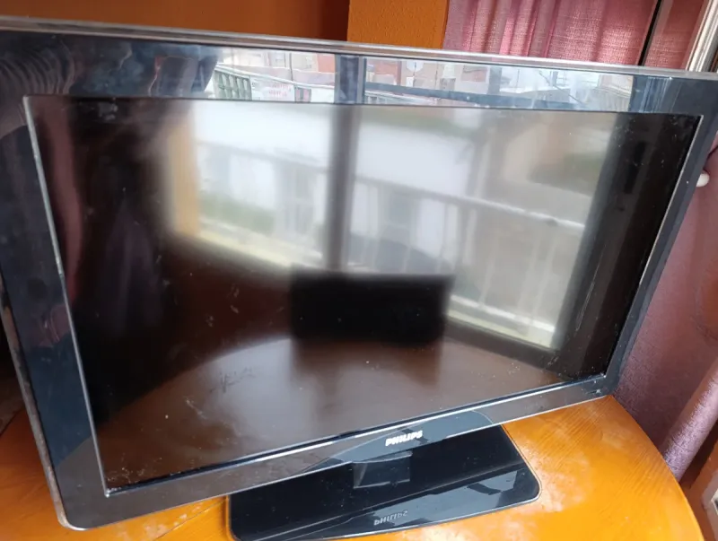 Televisor Philips Negro