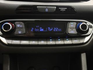 Hyundai i30 FB 1.0 TGDI 48V 120CV TECNO 2022