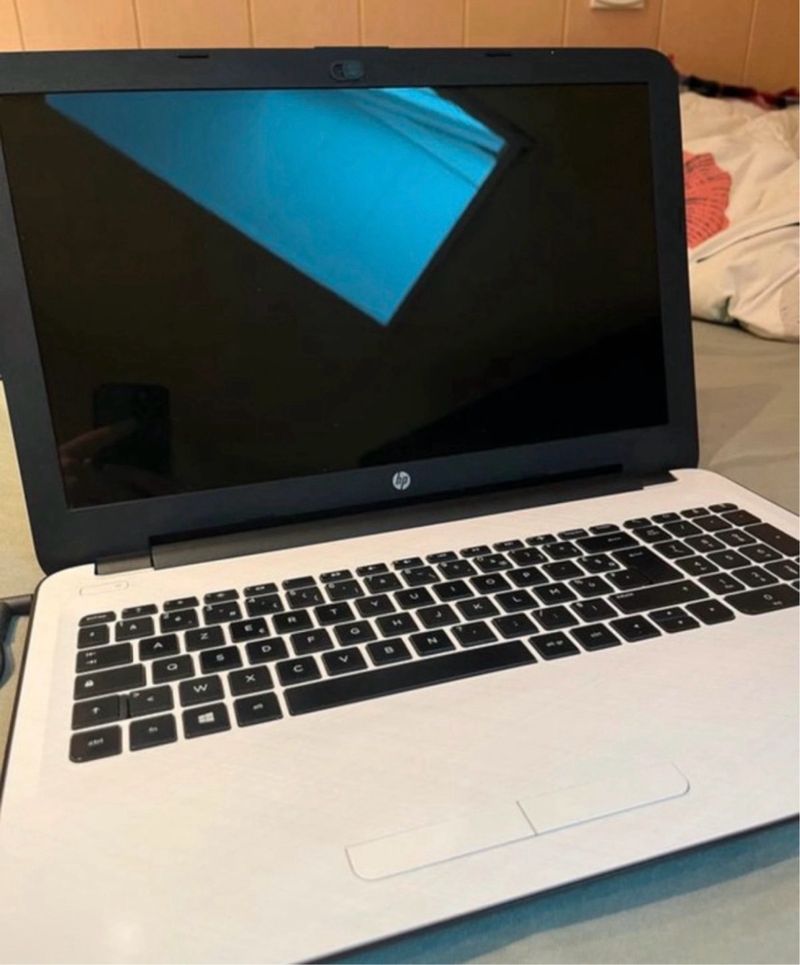 HP i5 1TB 15" Portátil afbeelding 3