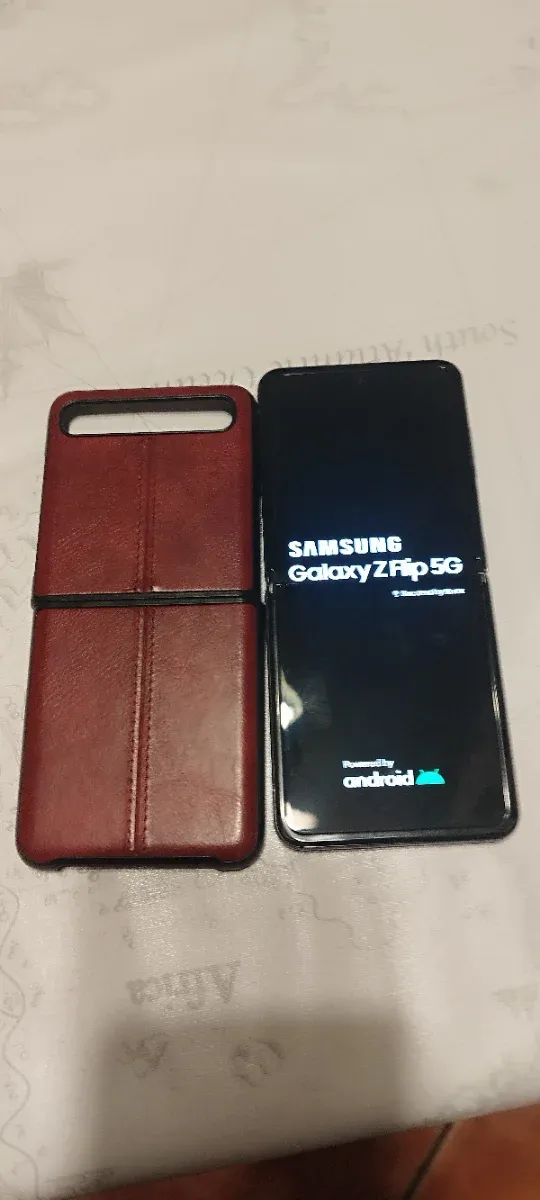 Samsung Galaxy Z Flip 5G,256 GB + funda de regalo