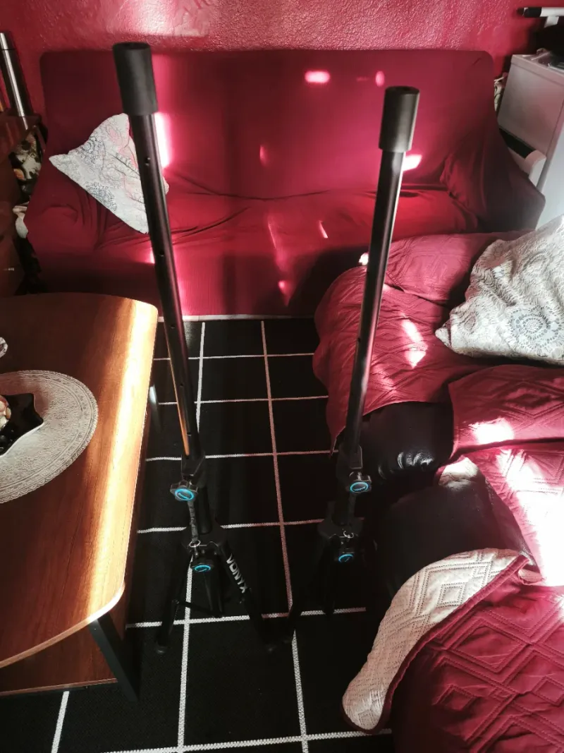 Lote equipo DJ: Mtest-1 + Stand Hub Reloop afbeelding 3