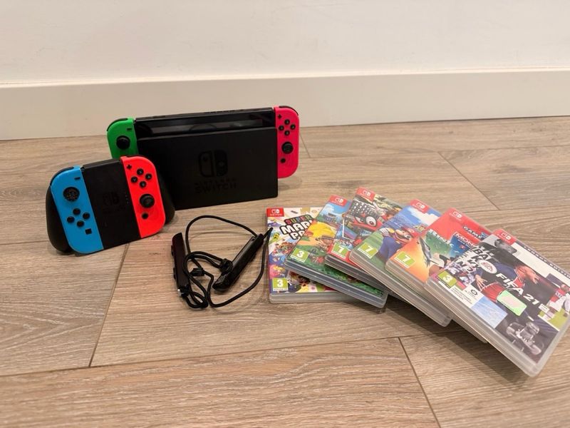 Nintendo Switch + 4 mandos y 6 juegos afbeelding 7