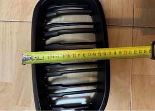 NUEVO! Parilla frontal BMW E46 serie 3 negra mate