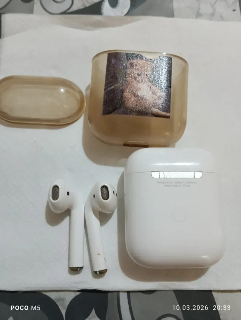 Airpods (solo uno funciona) afbeelding 2