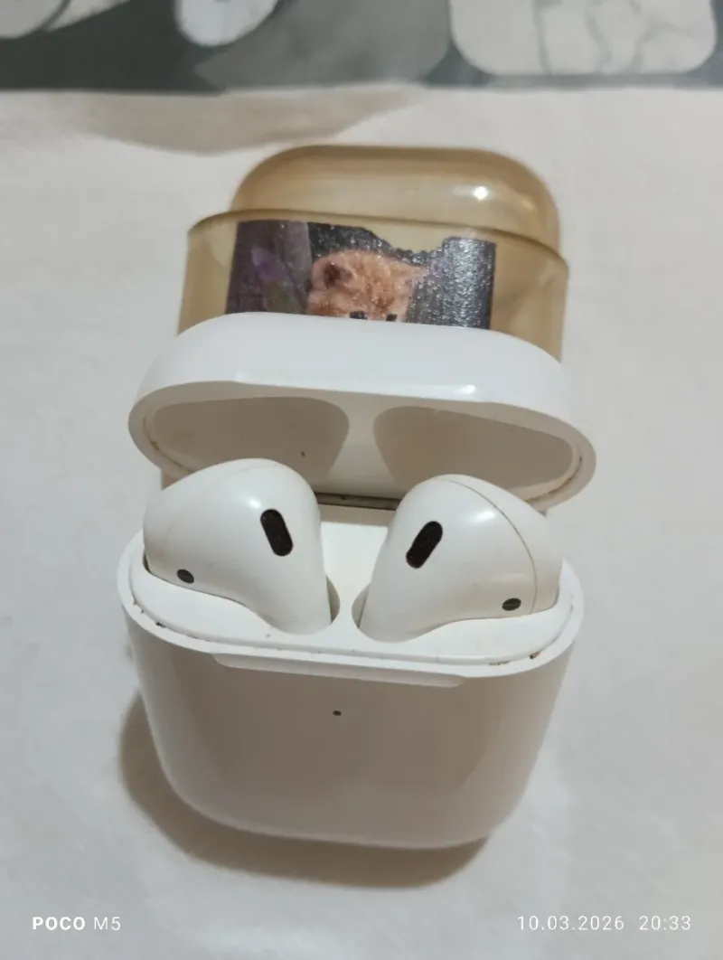 Airpods (solo uno funciona) afbeelding 3