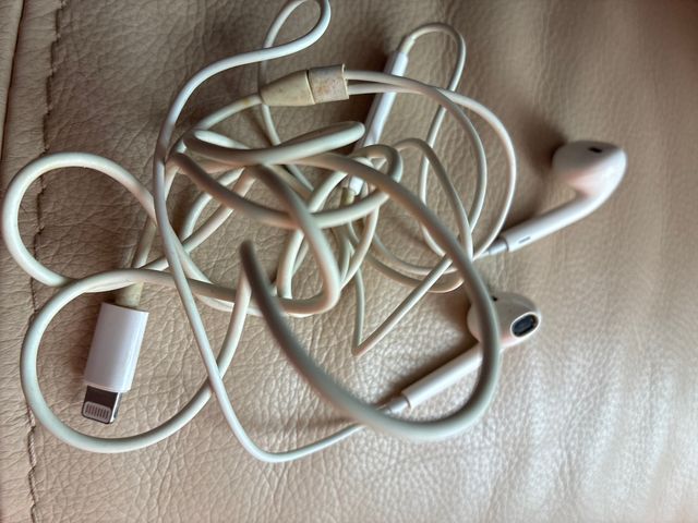 Auriculares Apple EarPods Blancos Originales