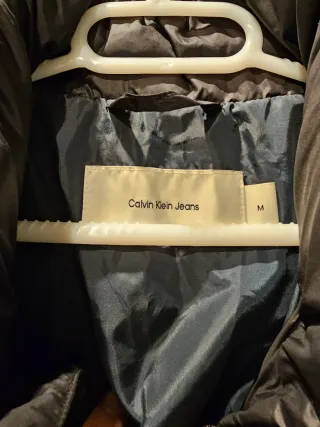 Chaqueta Calvin Klein jeans acolchada