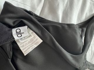 Top deportivo Alo Yoga negro Talla S