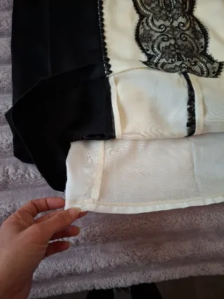 Vestido Negro y Blanco con Encaje