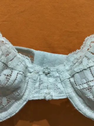Reggiseno pizzo bianco 3B