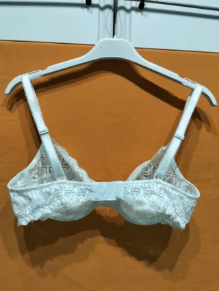 Reggiseno pizzo bianco 3B