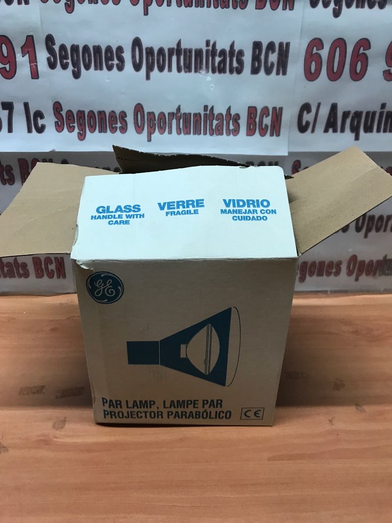 Proyector Parabólico GE