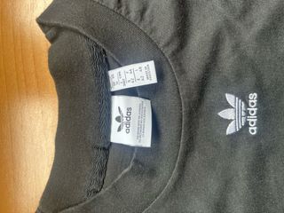 Camiseta Adidas Crop Negra