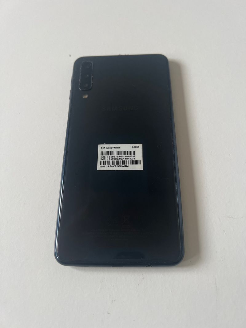 Samsung Galaxy A7 64GB Negro