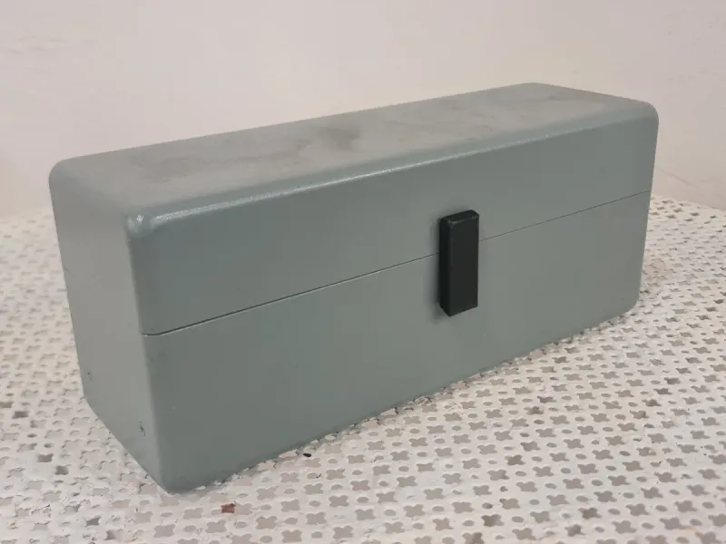 Teléfono antiguo años 70 gris
