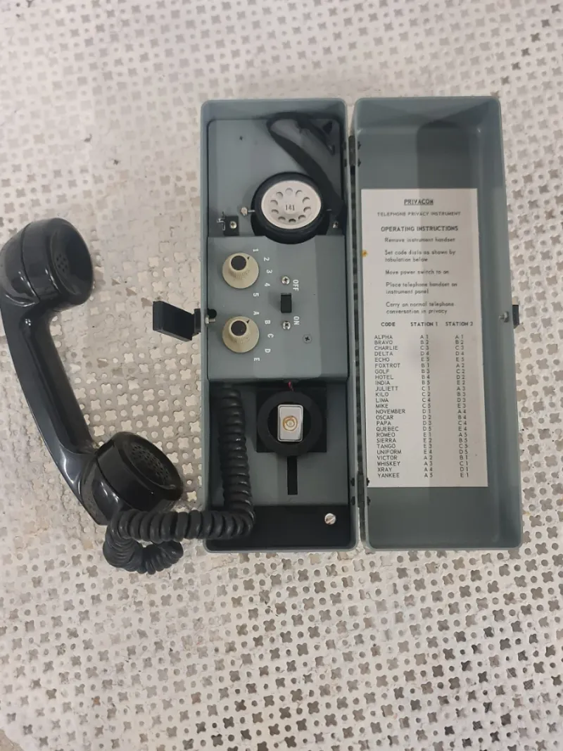 Teléfono antiguo años 70 gris afbeelding 2