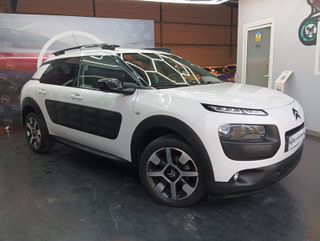 Citroën C4 Cactus BlueHDi 73KW (100CV) Shine