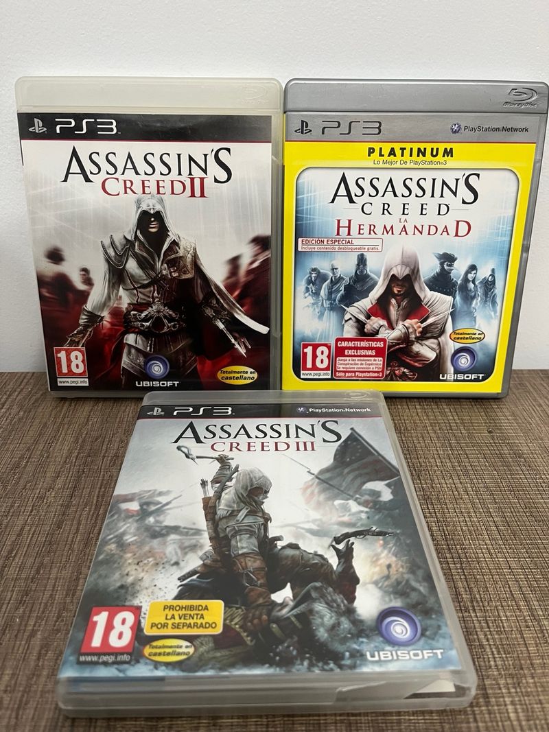 Pack PS3 Assassin's Creed II, La Hermandad y III