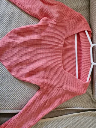 Jersey coral escote pico